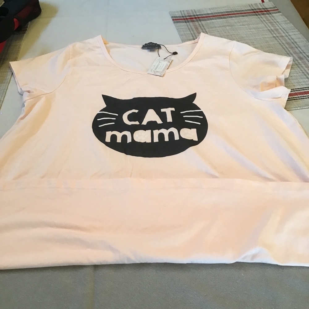 Avenue 9 Baby Pink Cat Mama T Shirt Size L/XL